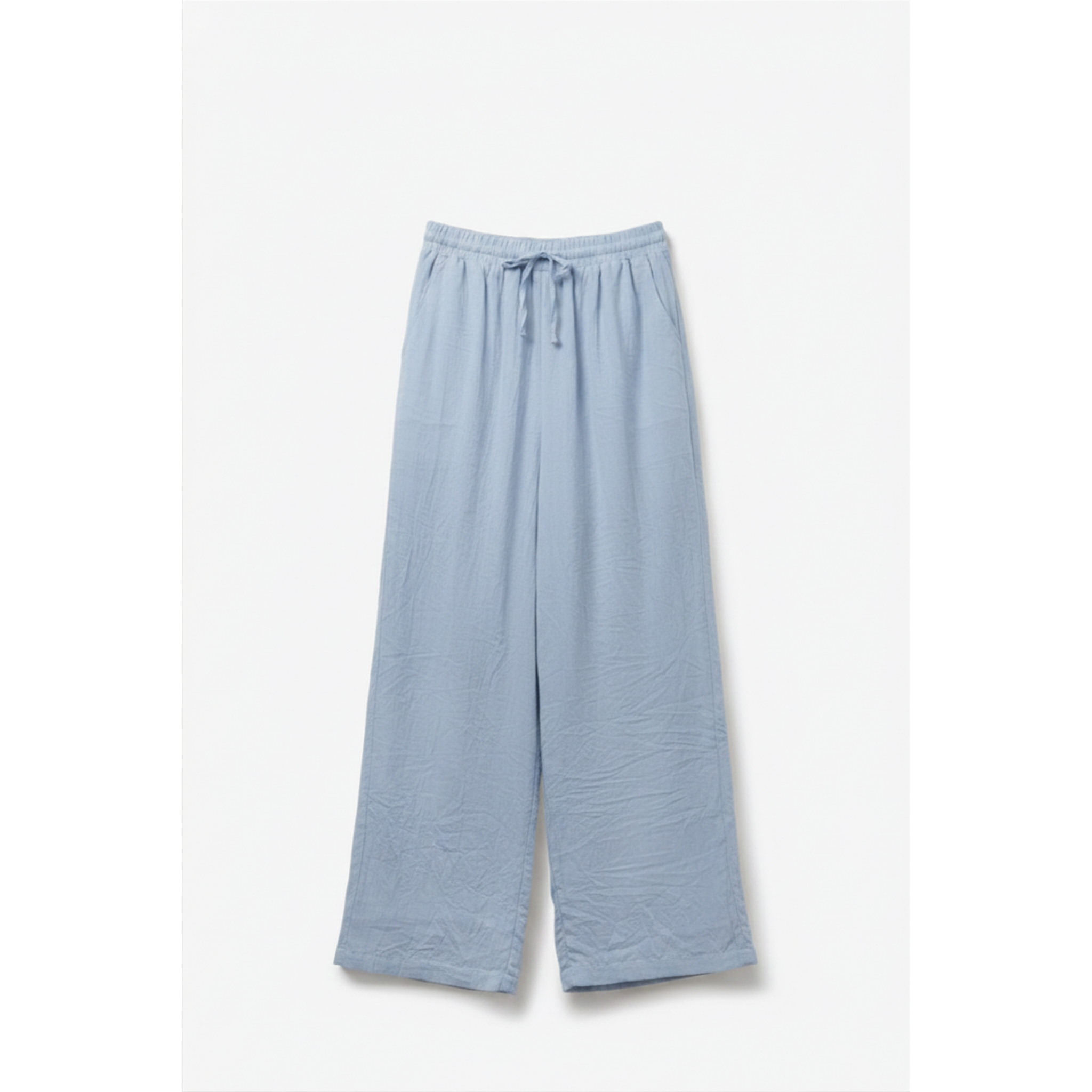 lightwieght pants with a crinkled texture in light blue